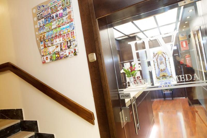 Hotel Alameda Malaga Ngoại thất bức ảnh
